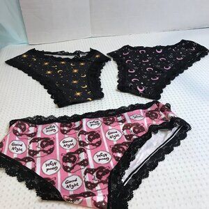 3 PAIR WOMENS BIKINI PANTIES GALAXY PRINT SIZE L NWT